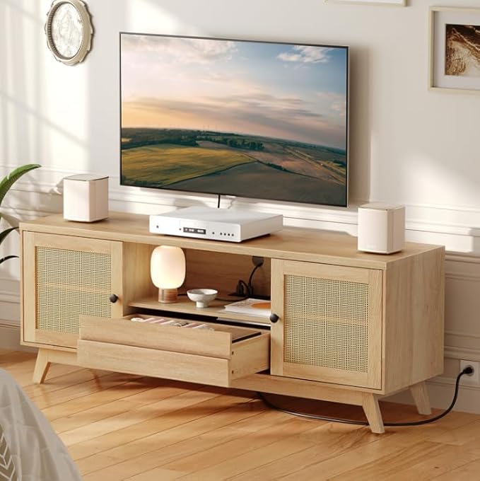 HOOBRO Rattan TV Stand for up to 65 inches TV, Large Boho Media TV Console with Charging Station, Mid Century Entertainment Center with Drawer and Adjustable Shelves for Living Room, Natural NL24UDS01 - LeafyLoom