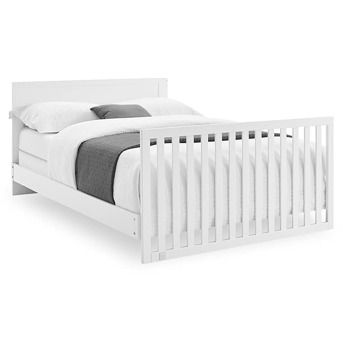 GAP babyGap Oxford 6-in-1 Convertible Crib - Greenguard Gold Certified, Bianca White/Natural - LeafyLoom