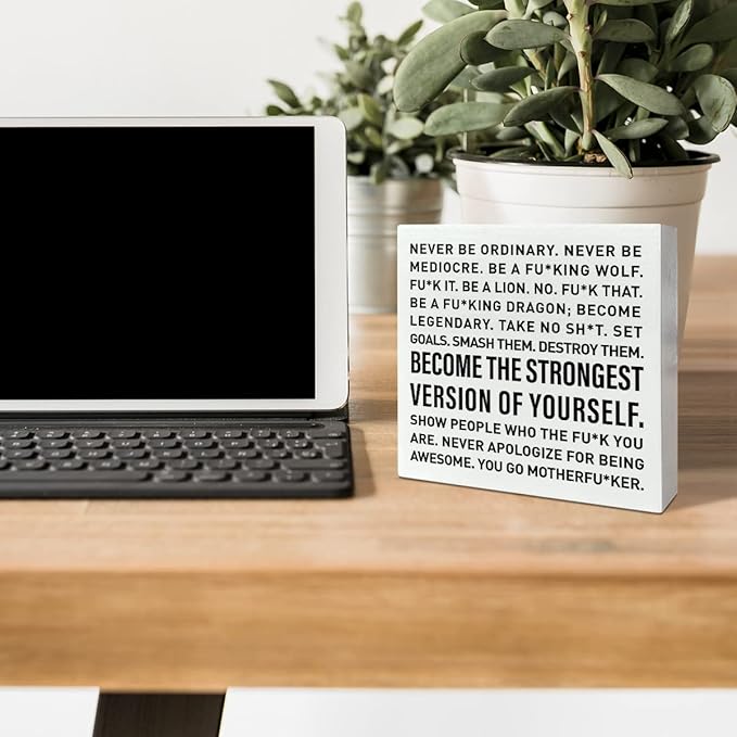 Home Office Desk Wooden Box Sign Decor, The Best Things in Life Are The People We Love, Inspirational Quotes Desk Decor Motivational Desk Decorations for Women Men Office Lady Boss Entrepreneur Gifts - LeafyLoom