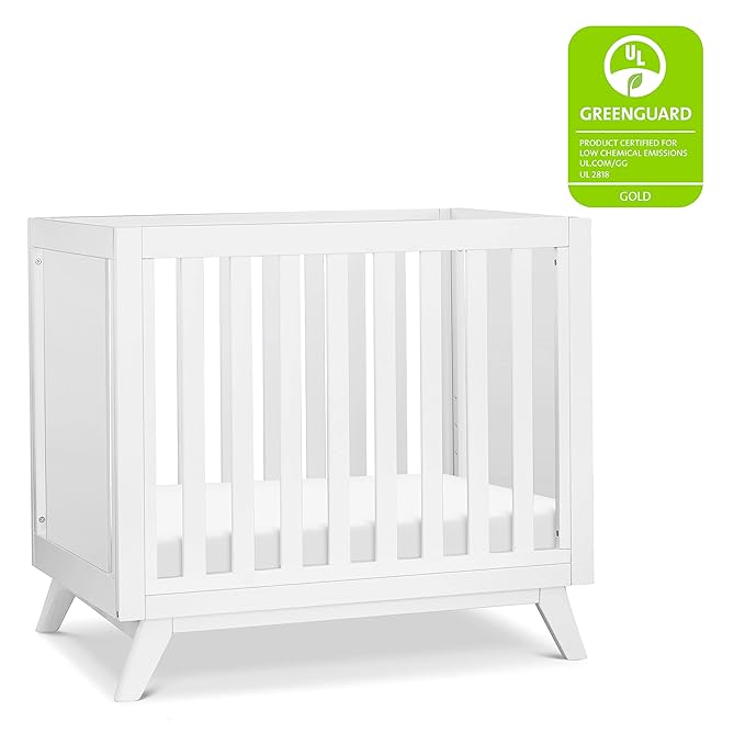 DaVinci Otto 3-in-1 Convertible Mini Crib with 4" Mattress in White, Greenguard Gold Certified - LeafyLoom