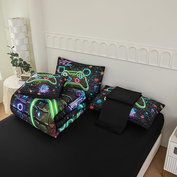 NINENINE 6PCS Gamer Bedding Sets for boys,Twin Comforter Sets for Boys, Gaming Bedding Sets for boys gamer Bedding Comforter Sheet Set(1Comforter,1Flat Sheet,1Fitted Sheet,1Cushion Cover,2Pillowcases - LeafyLoom