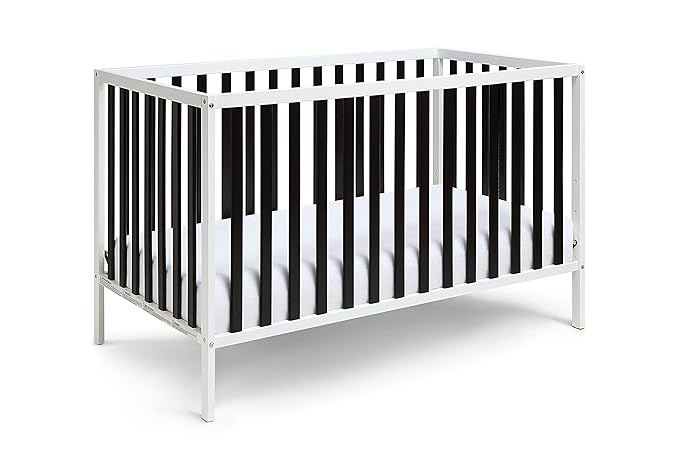 Baby Cache Deux Remi Island 3-in-1 Convertible Crib (Do Re Me) White & Black - LeafyLoom