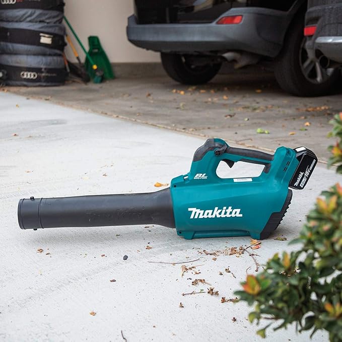 Makita XBU03SM1 18V LXT® Lithium-Ion Brushless Cordless Blower Kit (4.0Ah) - LeafyLoom