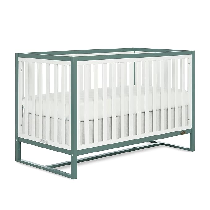 Arlo 5-in-1 Convertible Crib in Jungle Green, JPMA Certified, 3 Mattress Height Settings, Non-Toxic Finish, Made of Sustainable and Sturdy Pinewood - LeafyLoom