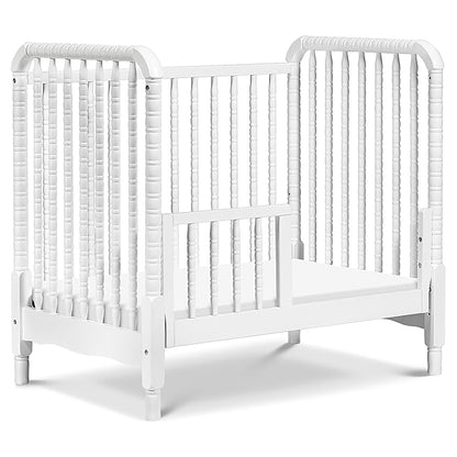 DaVinci Jenny Lind 3-in-1 Convertible Mini Crib in White, Removable Wheels, Greenguard Gold Certified - LeafyLoom