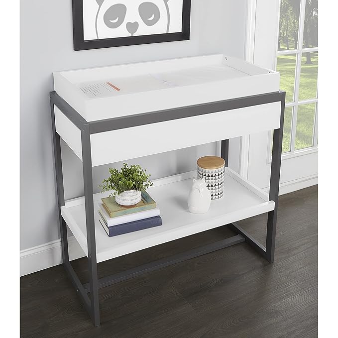 av2023-Dream nontoxic strap-3b688703 Arlo Changing Table, Made of Solid New Zealand Pinewood, Non-Toxic Finish, Comes with Water Resistant Mattress Pad & Safety Strap, Steel Grey And White - LeafyLoom