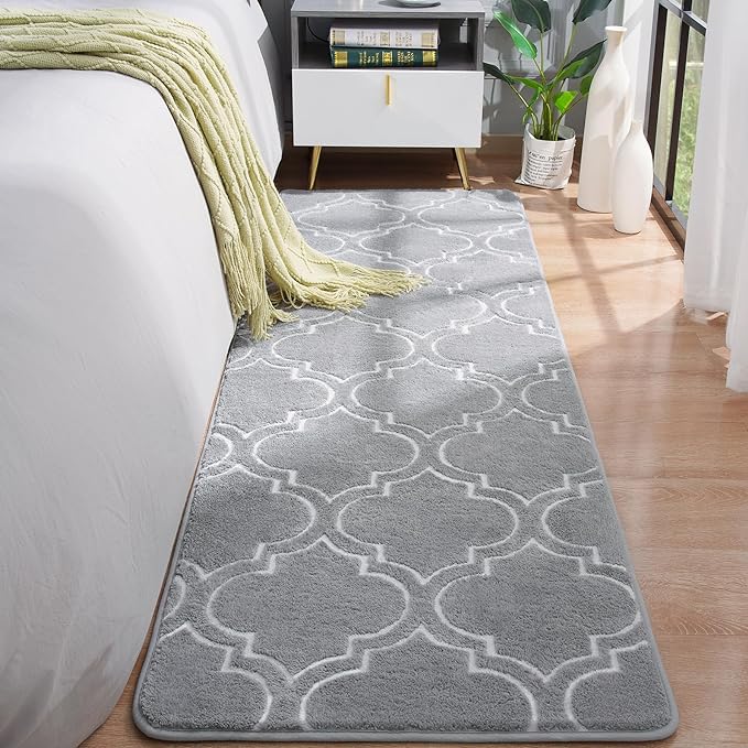 Chicrug Shag Geometric Modern Runner Rug for Bedroom, 2x6 Feet Memory Foam Indoor Hallway Runner Carpet, Fluffy Rug for Living Room Bedside Room Decor for Family, Grey/White - LeafyLoom