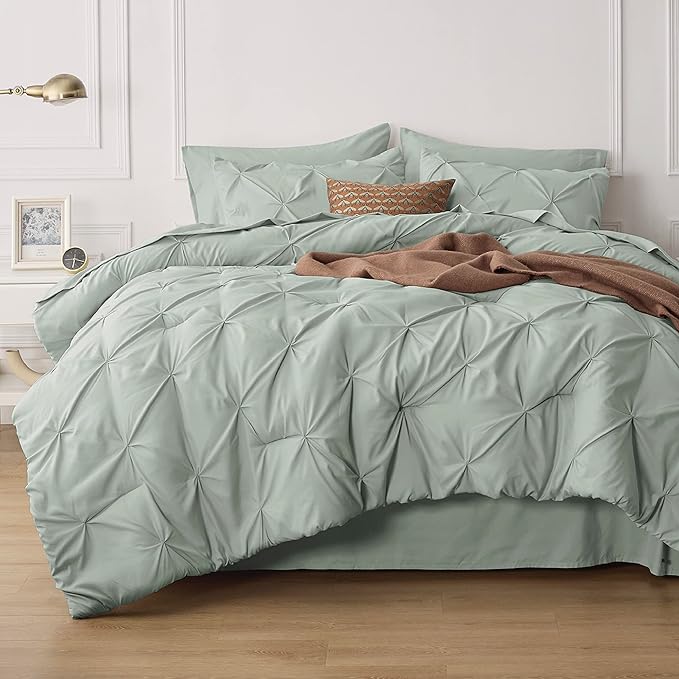 Bedsure California King Comforter Set - Cal King Bed Set 7 Pieces, Pinch Pleat Green Cali King Bedding Set with Comforter, Sheets, Pillowcases & Shams - LeafyLoom