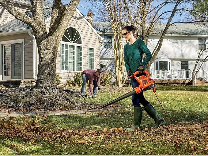 BLACK+DECKER Electric Leaf Blower, Leaf Vacuum and Mulcher 3 in 1, 250 mph Airflow, 400 cfm Delivery Power, Reusable Bag Included, Corded (BEBL7000) - LeafyLoom