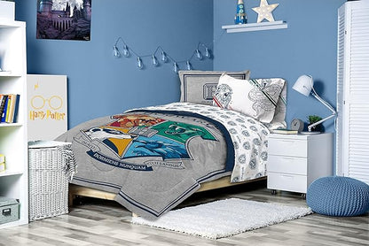 Jay Franco Harry Potter Stand Together 7 Piece Full Size Bed Set - includes Comforter & Sheet Set - Super Soft Kids Bedding Fade Resistant Microfiber (Official Harry Potter Product) - LeafyLoom